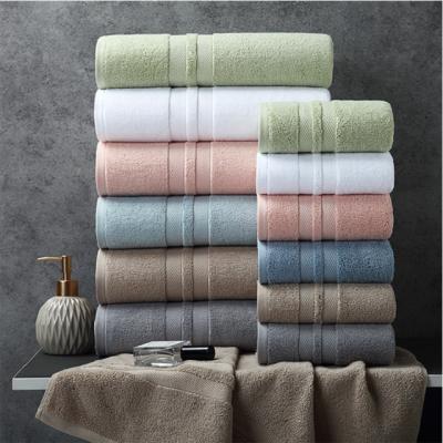 China Various Wholesale Price Cotton Thick Soft Thick Microfiber 500GSM Customize 70*140cm Large Washcloth Wash Body Towels With Logo for sale