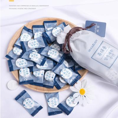 China Travel Promotional Good Quality QUICK DRY Portable Towel Viscose Disposable Face Towel for sale