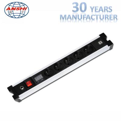 China Industrial Network Patch Panel 110 - 250V Rated Voltage Black Color OEM for sale