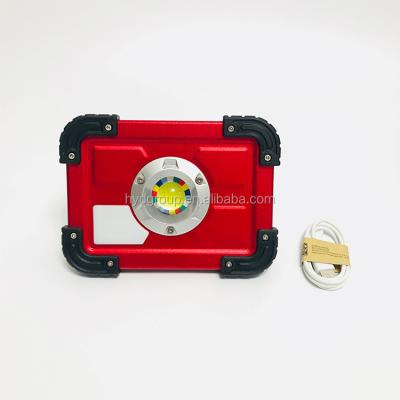 China Stand 30W 50W 100W COB Led Rechargeable Flood Light Emergency Spotlight Flashlight Warning Light for sale