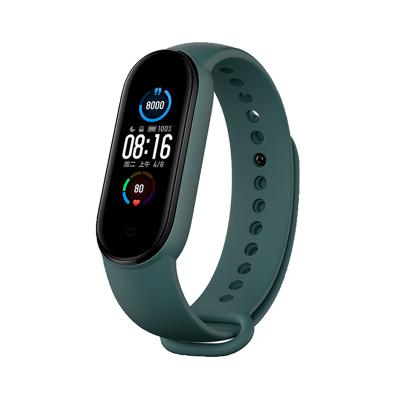 China Bluetooth 2020 rubber smart wristbands outselling OEM smart electronic contact temperature measurement M5 M5 for sale