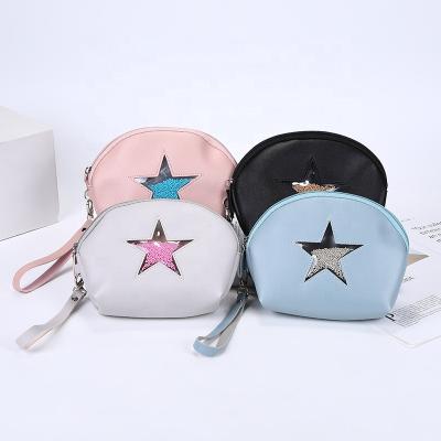 China SHELL Shaped Portable Cosmetic Bag Fashionable Five-pointed Star Cosmetic Bag Travel Storage Makeup Handheld Bag for sale