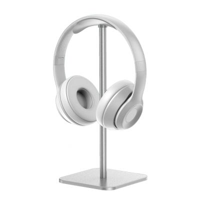 China Portable Customized Earphone Charger Game RGB Headset Stand for sale