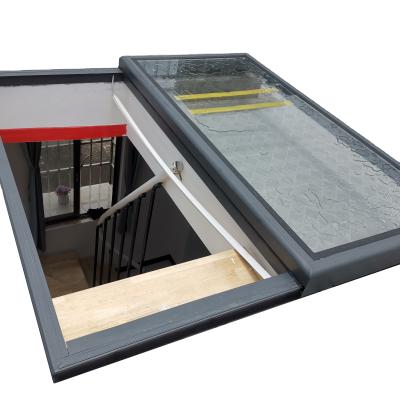 China Waterproof Electric Universal Screen Translation Small Skylight Small Square Folding Skylight for sale