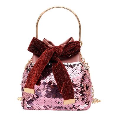 China 2020 New Fashion High Quality Mini Beautiful Single Shoulder Bucket Tote Bag Lady Handbag With Metal Sequin PU Lady Chain for sale