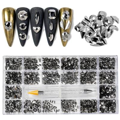 China Hot Flat Crystal Rhinestone Nail Box Rhinestones Iron Color Flat Back Kit with Dotting Brush Crystal Rhinestone for sale