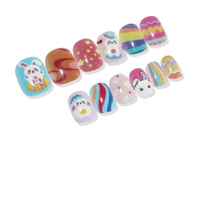 China Easy Apply Kids Fake Nail Tips 24Pcs Kids Nail Tips Cute Girls Rabbits Full Cover Press On Nail Colorful Waves Stripes Kids Fake Nail for sale