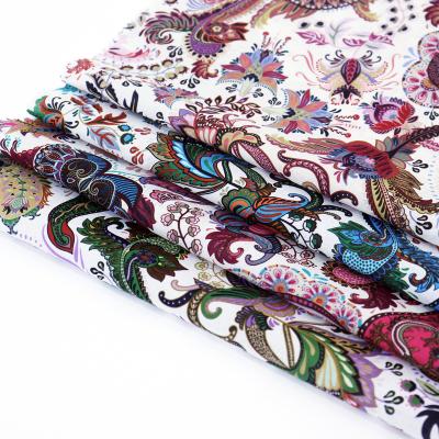 China Best Selling Organic Custom Designs Paisley Patterns Cotton Voile Printed Fabrics For Apparel Lining Garment for sale