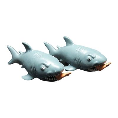 China Realistic Shark Toys Soft TPR Rubber Noise Feet Novelty Other Toy Kids Shark Realistic Shark Bathing Sea Animal Toys for sale