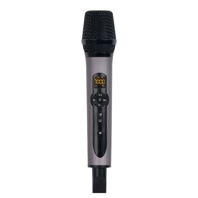 China Built-in dynamic microphone dynamic wireless microphone sound card with LED display screen for sale