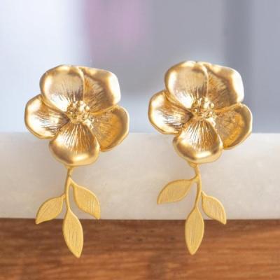 China Elegant charming gold plated 925 Sterling siver jewelry trendy shiny flower petal floral and leaf earrings for women for sale