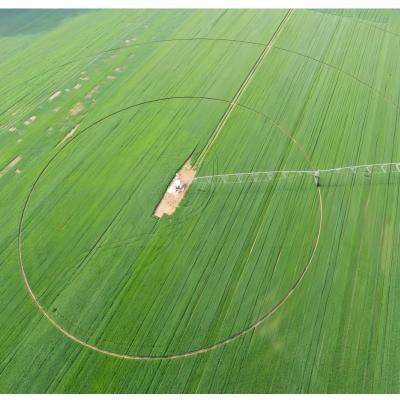 China 2025 Top- Agricultural Center Pivot Irrigation System Boom Machine with Core Pump Engine Components IoT Key Selling Point for sale