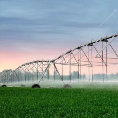 China Water-saving Center Pivot Irrigation Sprinkler for Restaurant Farming for sale