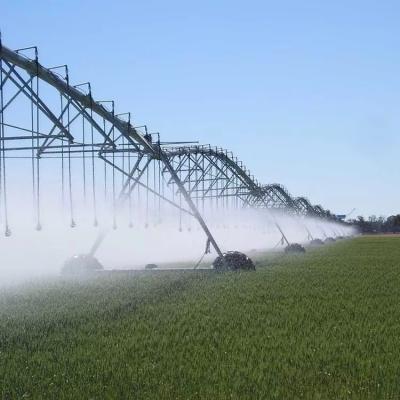 China Sprays for Thriving Farming Ventures Season-Proof Center Pivot Delivering Consistent Performance for sale