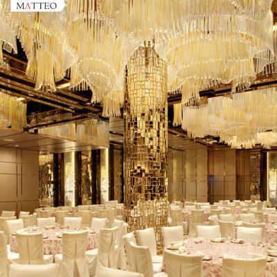 China Modern Custom Art Streamlined Clear Color Glass Rod Chandelier for Hotel and Villa Lobby Restaurant Corridor for sale