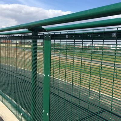 China Easily Assembled High Quality High Security Galvanized PVC Coated Anti Climb 358 Jail Fence for sale