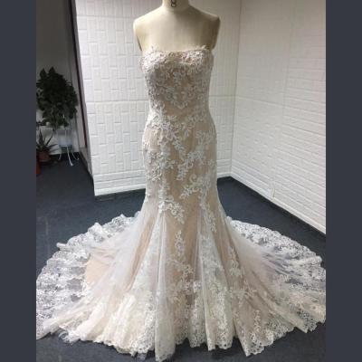 China Wholesale Viable Strapless Sexy Sweetheart Hisilk Bridal Gown Mermaid With Backless French Lace Wedding Dress for sale