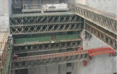 China HD 200 de Geprefabriceerde Voetbruggen van Staalvestingmuur Brug voor Weg Tijdelijke Steun Te koop