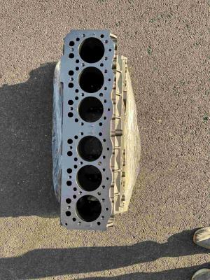 China 34307-010101 6 Cylinder Engine Block S6k Carter Engine Block for sale