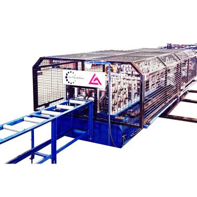 China Hotels Light Gauge Steel Villa Making Machine For Prefab House With Profiles Automatic Changed for sale