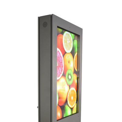 China Floor Stand 65 Inch Digital Signage Lcd Advertising Display Network Wifi Ip65 for sale