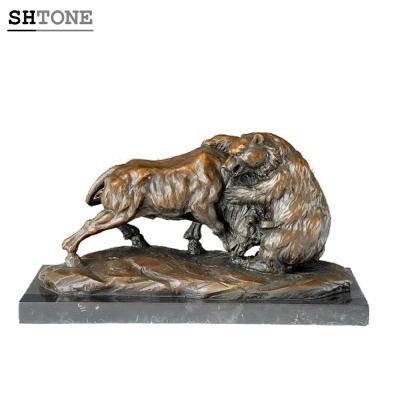 China Europe SHTONE Fashion Animal Bronze Statues TPAL-079 Sculptures Bull Fighting Bear Bear Home Garden Decor Statue for sale