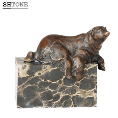 China Europe SHTONE Sculptures Bronze Animal Bear Statues Metal Figurine Artwork Lying Garden Statue TPAL-275 for sale