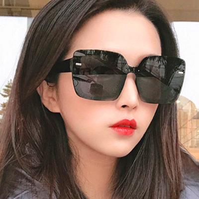 China Fashion Sunglasses 2020 Newest Shade Fashion Square Sunglasses Men Big Frame Women Luxury Rimless Sun Glasses UV400 for sale