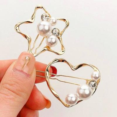 China 2020 Hot Environmental Friendly Tour Metal Gold Hair Pins For Women Heart Hair Accessories Bead Hair Clips for sale