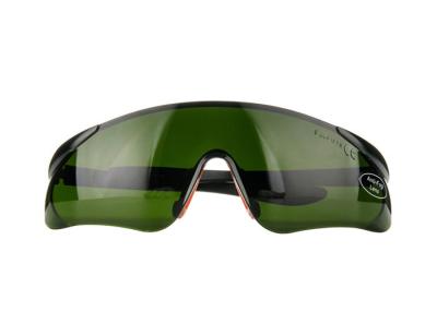 China Beautiful Green Safety Goggles UV Protection For Laboratory / Construction Site for sale