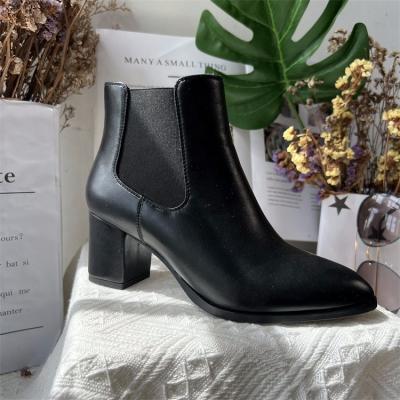 China Fashion Trend Plus Size Wedding Martin Boots Women Block Heel Shoes Chelsea Boots Black for sale