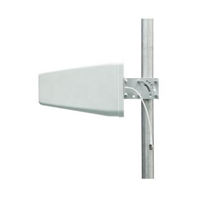 China 698-960/1710-2700MHz broadband directional antenna ANT0627Y8 for sale