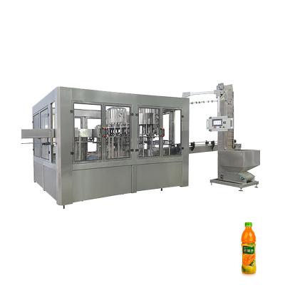 China 3000 BPH 3 en 1 embotelladora de la pequeña escala de Monoblock en venta