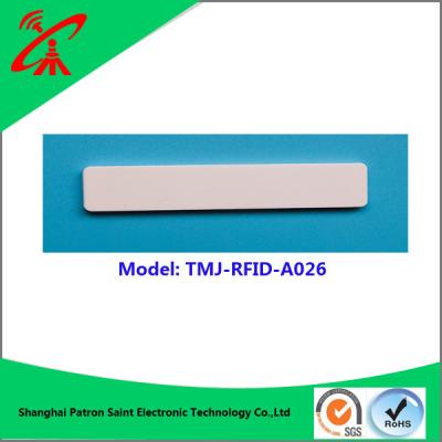 China silicone UHF RFID 860-960MHZ plastic tag plastic luggage tag dry washing tag for sale