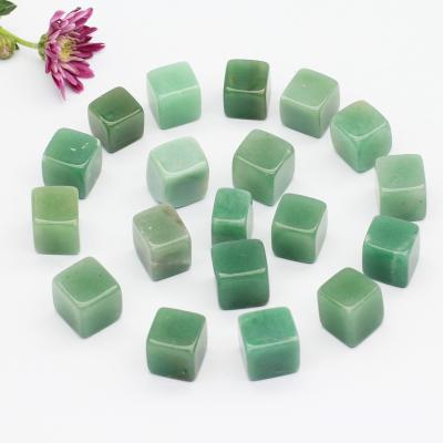 China Hot Selling China Natural Crystal Green Aventurine Polished Cube Tumbled Stone Gemstone For Reiki Green Aventurine Cubes for sale