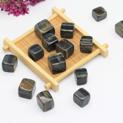 China China Wholesale Natural Polished Tumbled Blue Tiger's Eye Crystals Healing Stones Tumble For Craft Decoration for sale