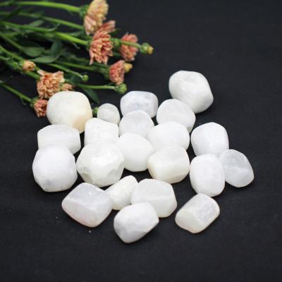 China Wholesale Natural High Quality Crystal Cube Tumbled Stones For Healing Rock Stone Selenite Gift From China for sale