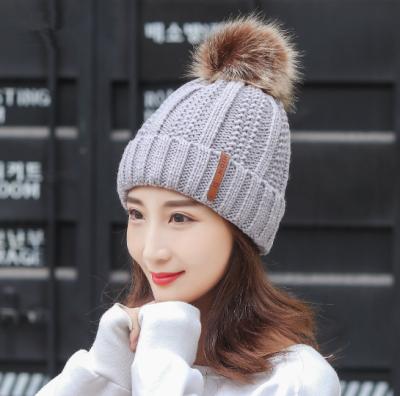 China 2021 new image woman warm hats fashion winter knitted hats for women for sale