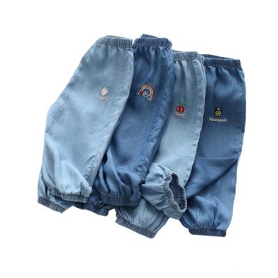 China Girls Summer Breeches Kids Cropped Pants New Tencel Breathable Jeans Slim Cute Shorts Girls Loose Girls Tencel Cropped Pants for sale