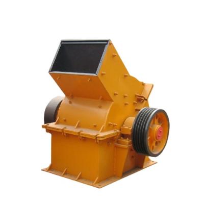 China Mini Mobile Primary Stone Jaw Mining Crusher For Crushing Ballast / Diesel Engine Mobile Small Hammer Crusher for sale