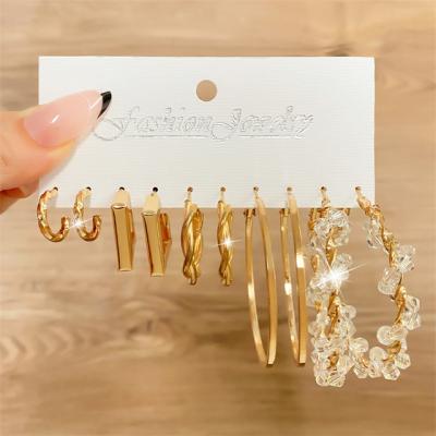 China Vintage INS Style Luxury Jewelry Set 5pcs Twisted Pearl Pearl Gold Hoop Earrings For Women for sale