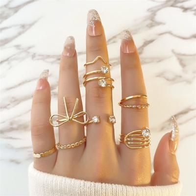 China Fashion Minimalist Gold Rhinestone Ring Set Crystal Twist Beaded Gemeotric Stackable Rings For Women for sale