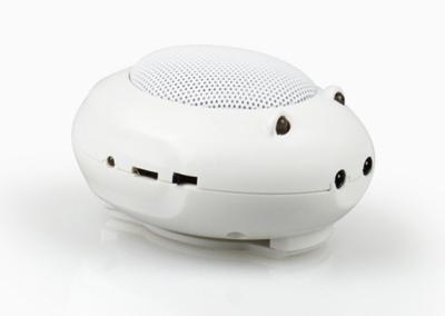 China Portable mini bluetooth speakers white plastic shell appearance T-01 for sale