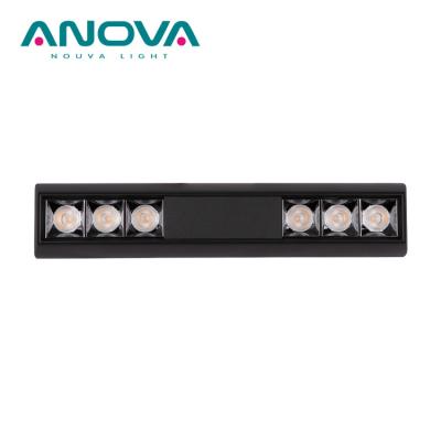 China Modern Commercial Hotel Multiple Heads Surface Mounted Aluminum Fixed Lens 21 Watt Square LED Grille Light for sale