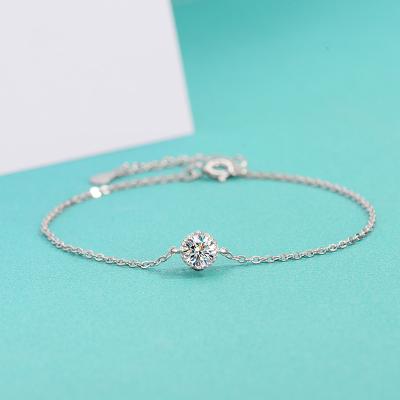 China Premium 925 Sterling Silver Mosan D Claw Style Four Color VVS Moissanite Diamond Women's Bracelets Women Classic for sale