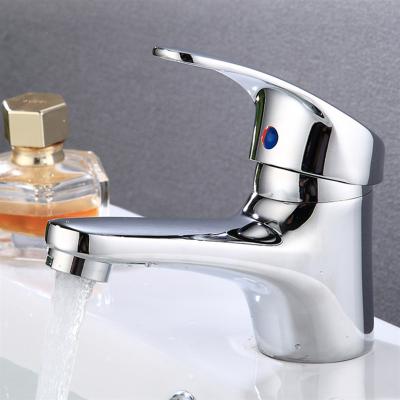 China Metered Faucets Wholesale Hot Selling Sink Faucet Deck Mount Chrome Finish Copper Body Single Fresh Bathroom Use Royal Basin Faucet for sale