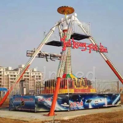 China Amusement Park Wooden Outdoor Spinning Thrill Large Adults Swing Meteors Hammer Pendulum Rides for sale