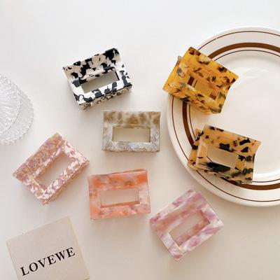 China Fashion Square Cavity 6cm Hair Claw Acetate Claw Clip Small Hair Accessories Girls for sale