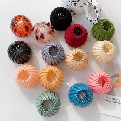 China 2021 New Fashion Trend Bird's Nest Hair Clip Hair Claw Clip Hair Accessories Women's Hairpin for sale