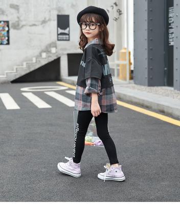 China Polyester/Spring New Arrival Cotton Fahion Autumn Girls Printing Long Sleeve Shirt And Vest 2 Pieces Clothing Set for sale